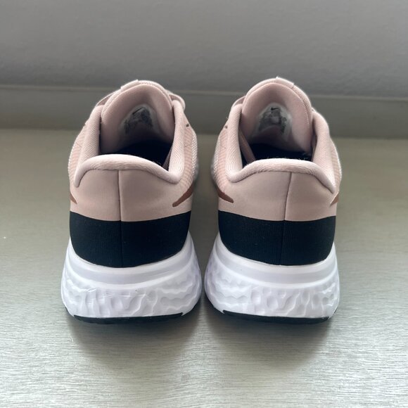 Nike Revolution 5 Running Shoes - Womens Size 9 - Picture 3 of 5
